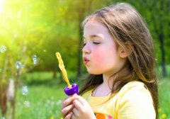 女孩八字五行缺土取名 免费自动取名100分