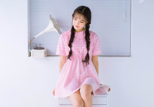 伍姓女孩五行缺金的名字如何补救